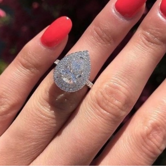 NEW 925 SILVER PEAR CUT TEARDROP DIAMOND RING - Picture 2 of 5